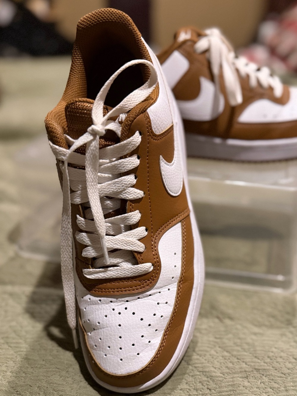 Nike Women’s Low-Top Sneakers in White and Brown